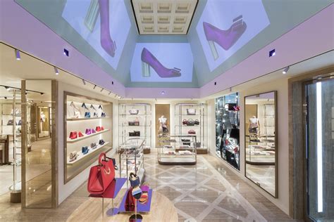 salvatore ferragamo shop.